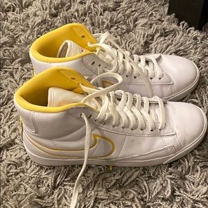 Nike yellow blazers (worn once)